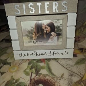 Heart & Home Sisters Frame - Cream and Silver